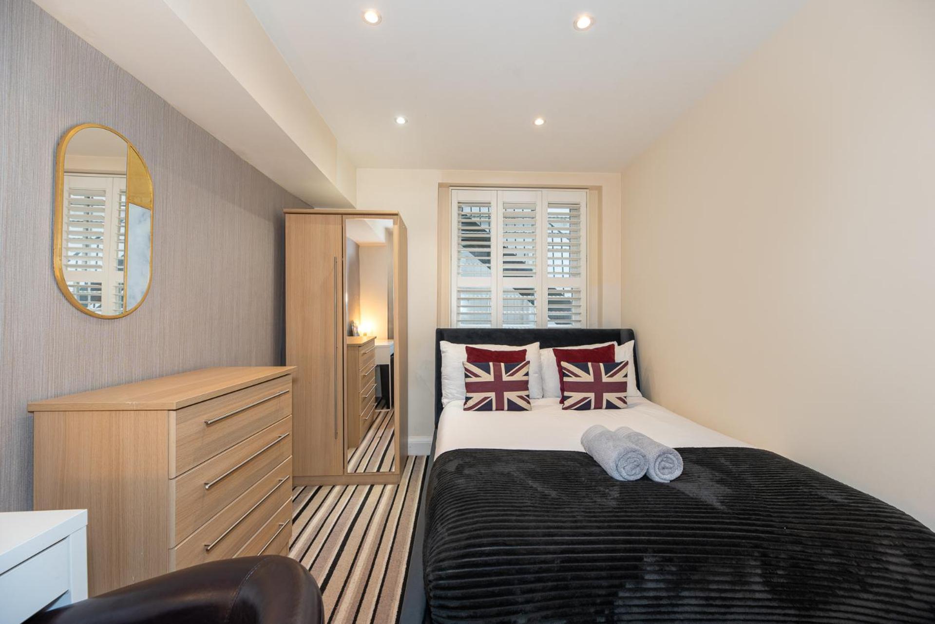 3 Bedroom Apartment With Private Terrace In Pimlico, Westminster, Victoria London Exterior foto