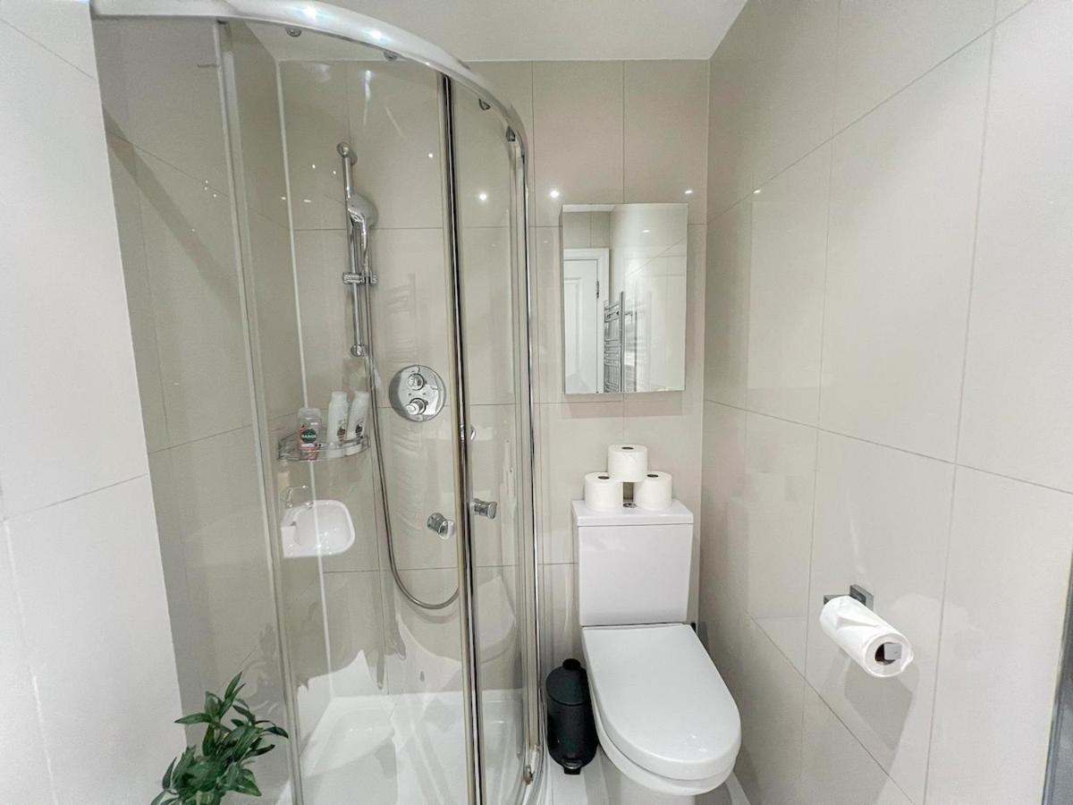 3 Bedroom Apartment With Private Terrace In Pimlico, Westminster, Victoria London Exterior foto